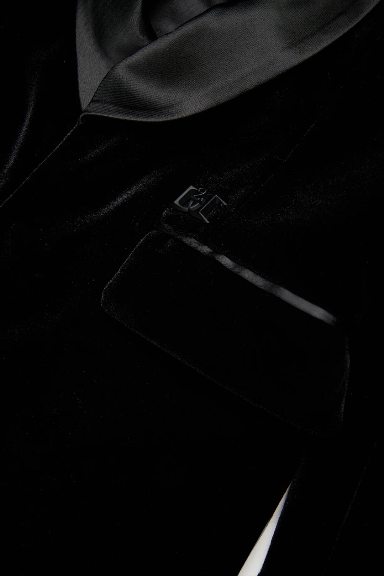 ABITO IN VELLUTO NERO DSQUARED2 - Angel Luxury