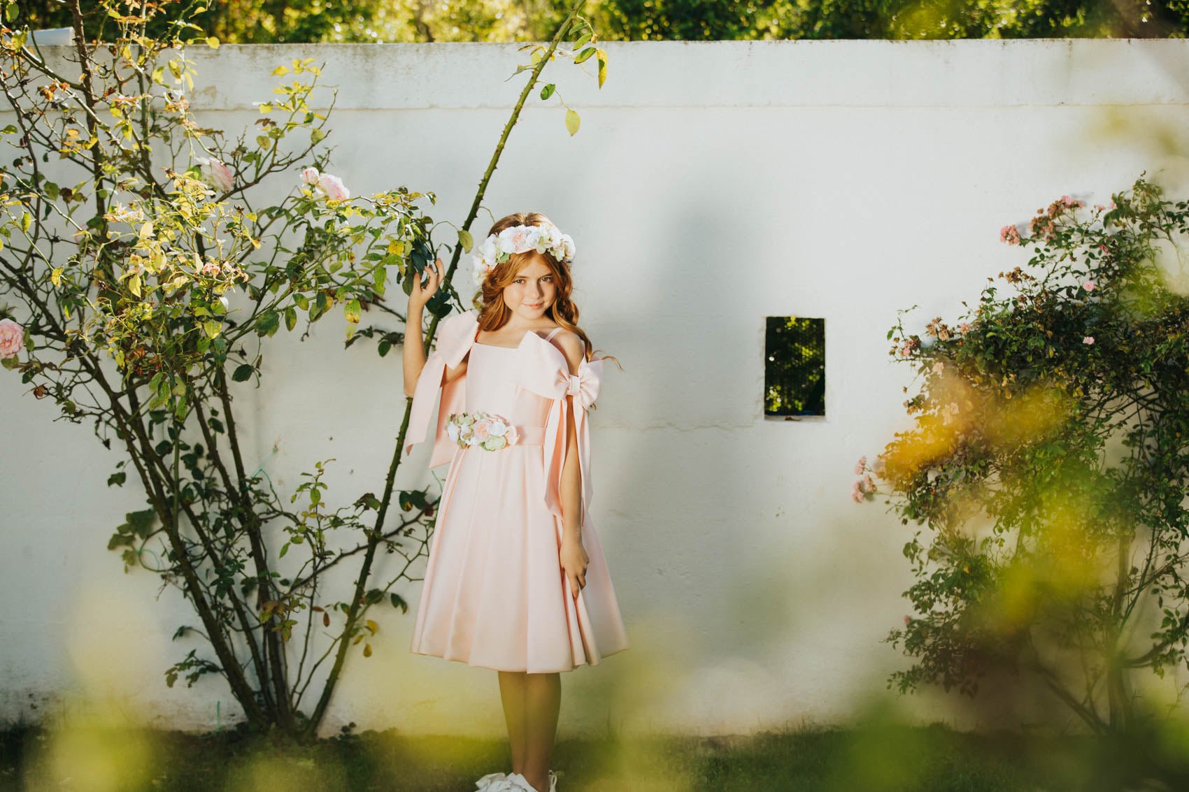 ABITO ROSA CORALLO CON FIOCCHI COLORI CHIARI - Angel Luxury