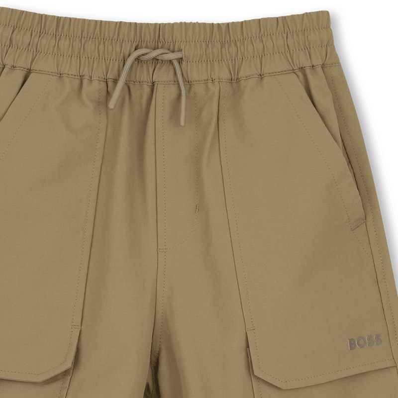 BERMUDA BEIGE IN COTONE CON ELASTICO LOGO GOMMATO BOSS - Angel Luxury