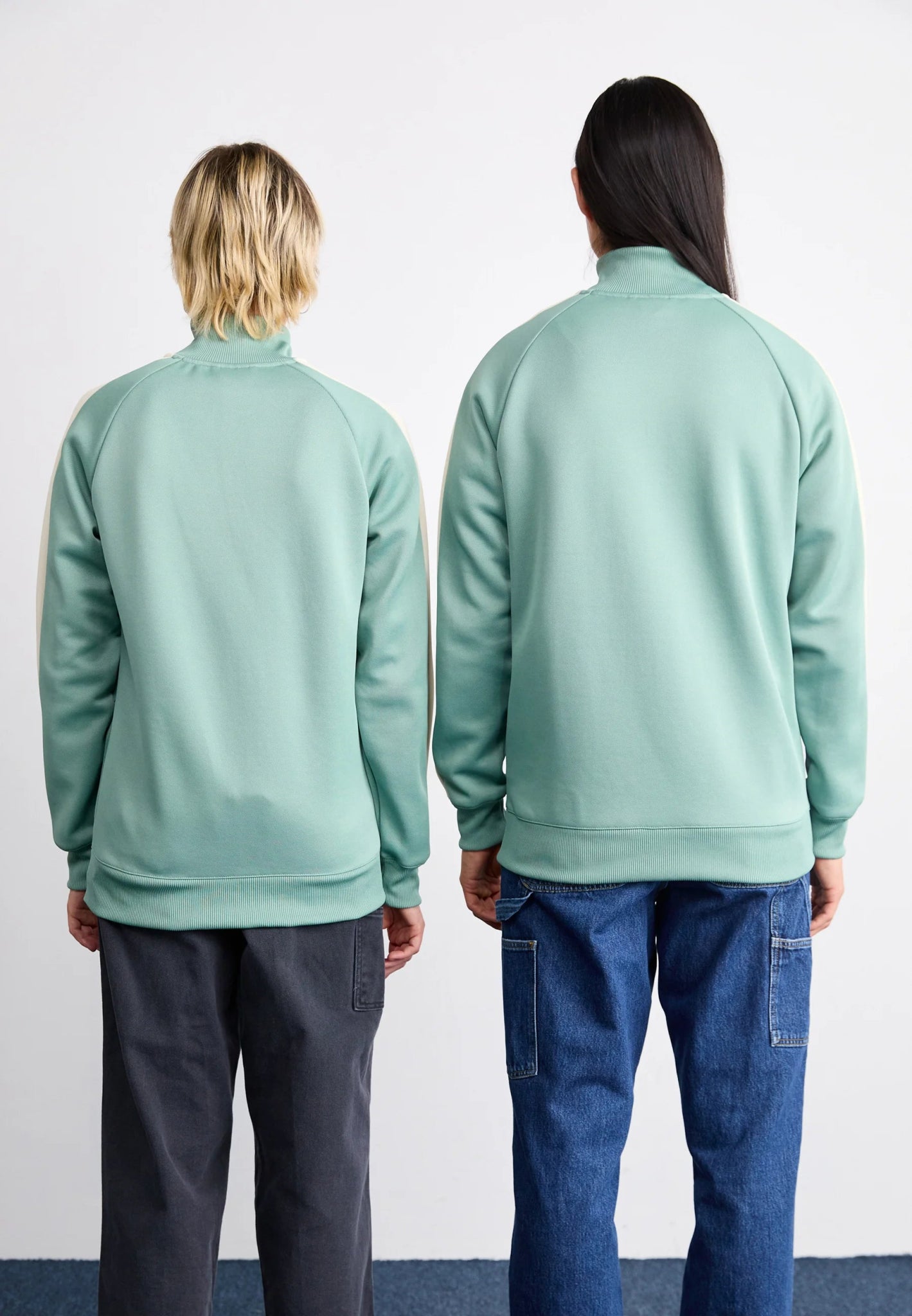 FELPA CON ZIP VERDE PUMA - Angel Luxury