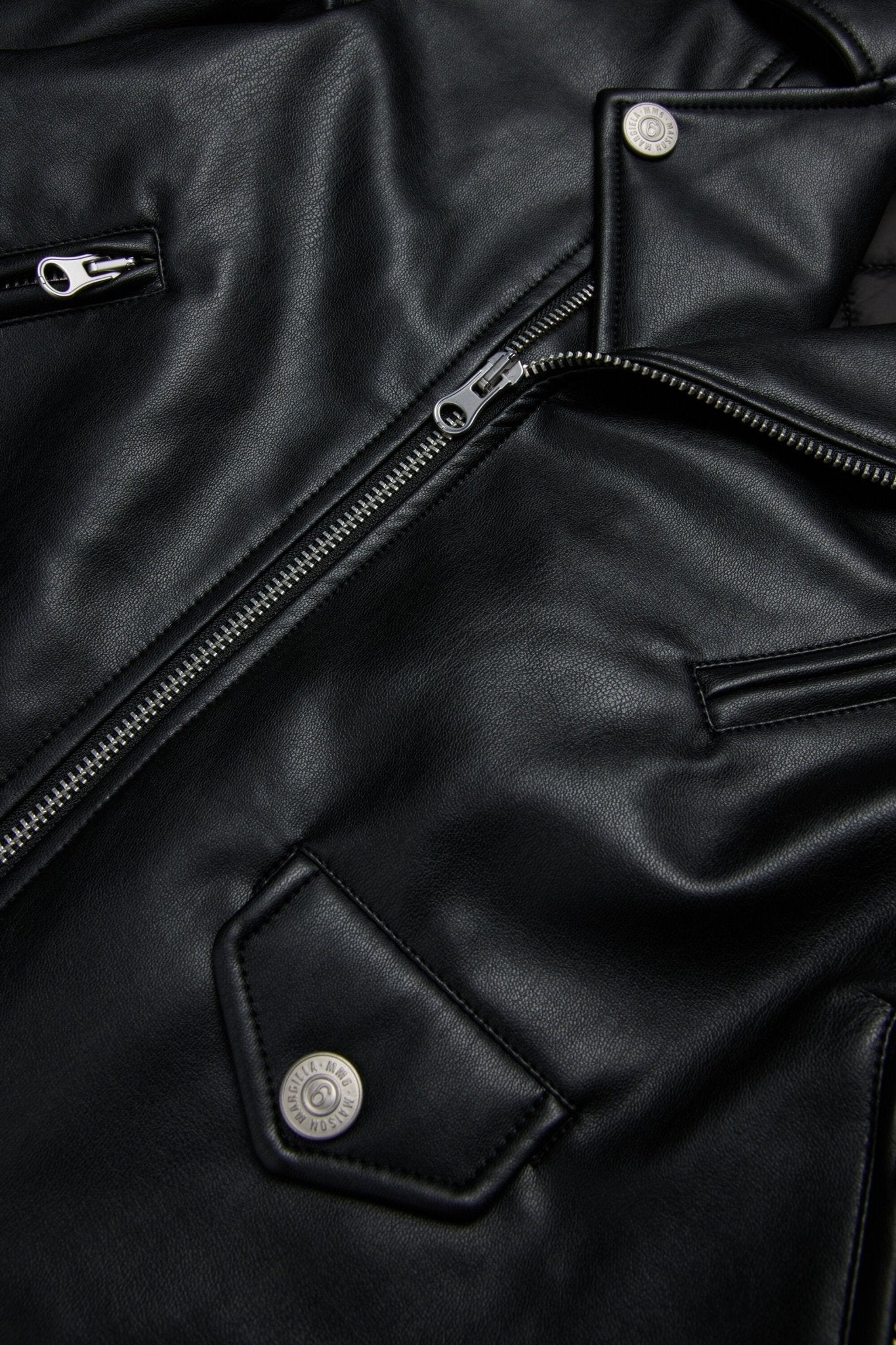 GIACCA MODELLO CHIODO ECOPELLE NERO MAISON MARGIELA - Angel Luxury