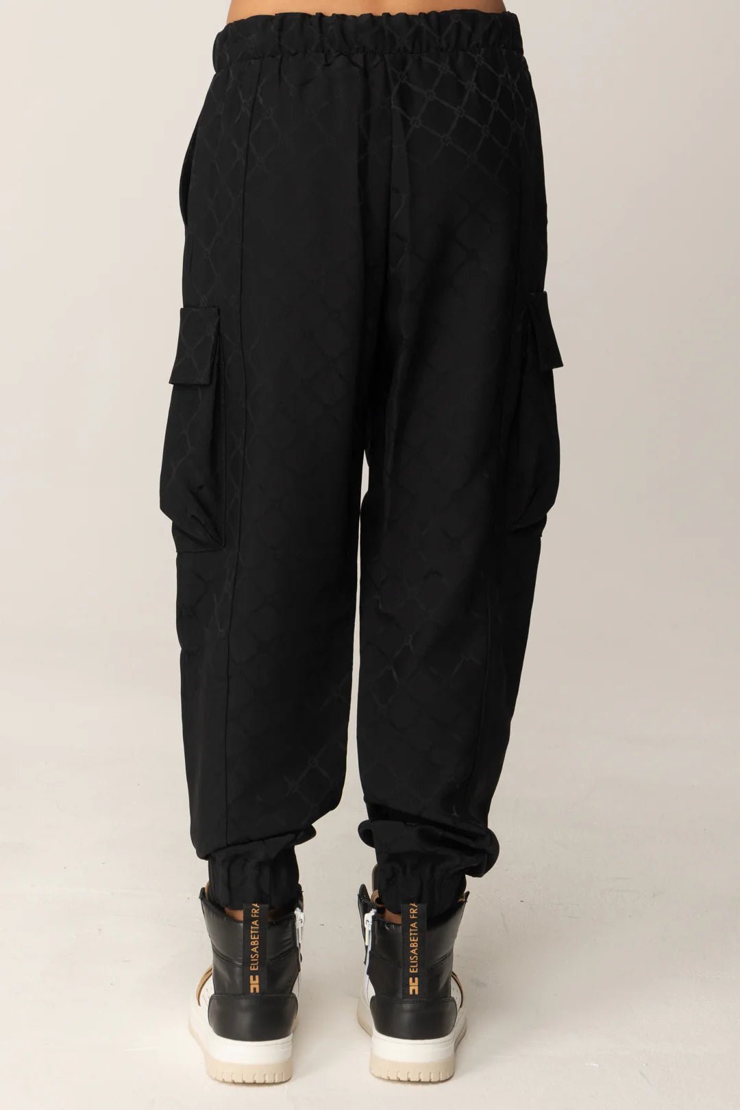 PANTALONE CON TASCONI IN RASO NERO LOGATO ELISABETTA FRANCHI - Angel Luxury
