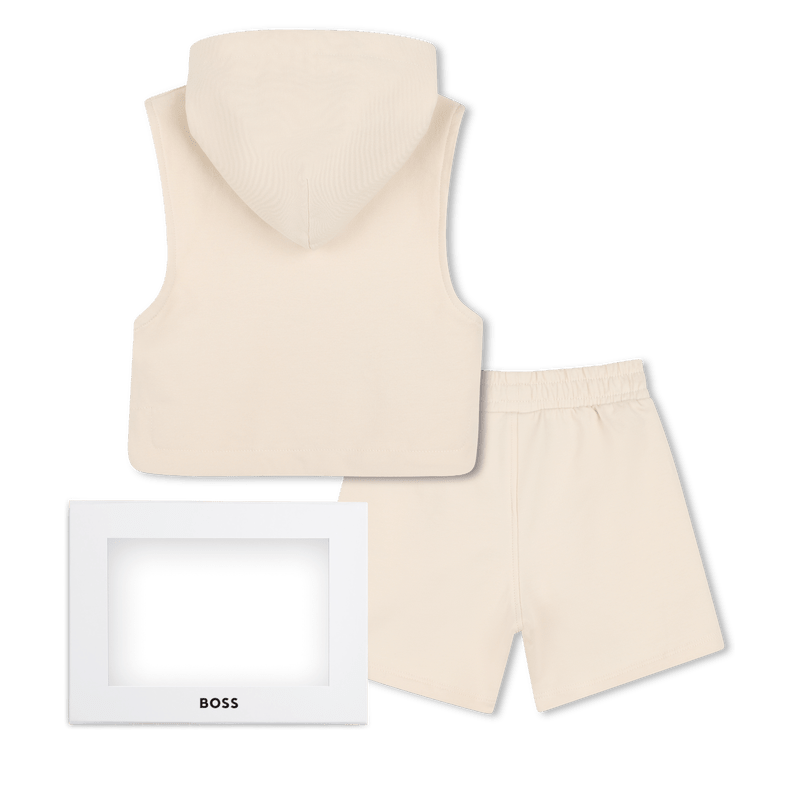 SET DI T - SHIRT+FELPA+BERMUDA BEIGE CON LOGO GOMMATO BIANCO BOSS - Angel Luxury