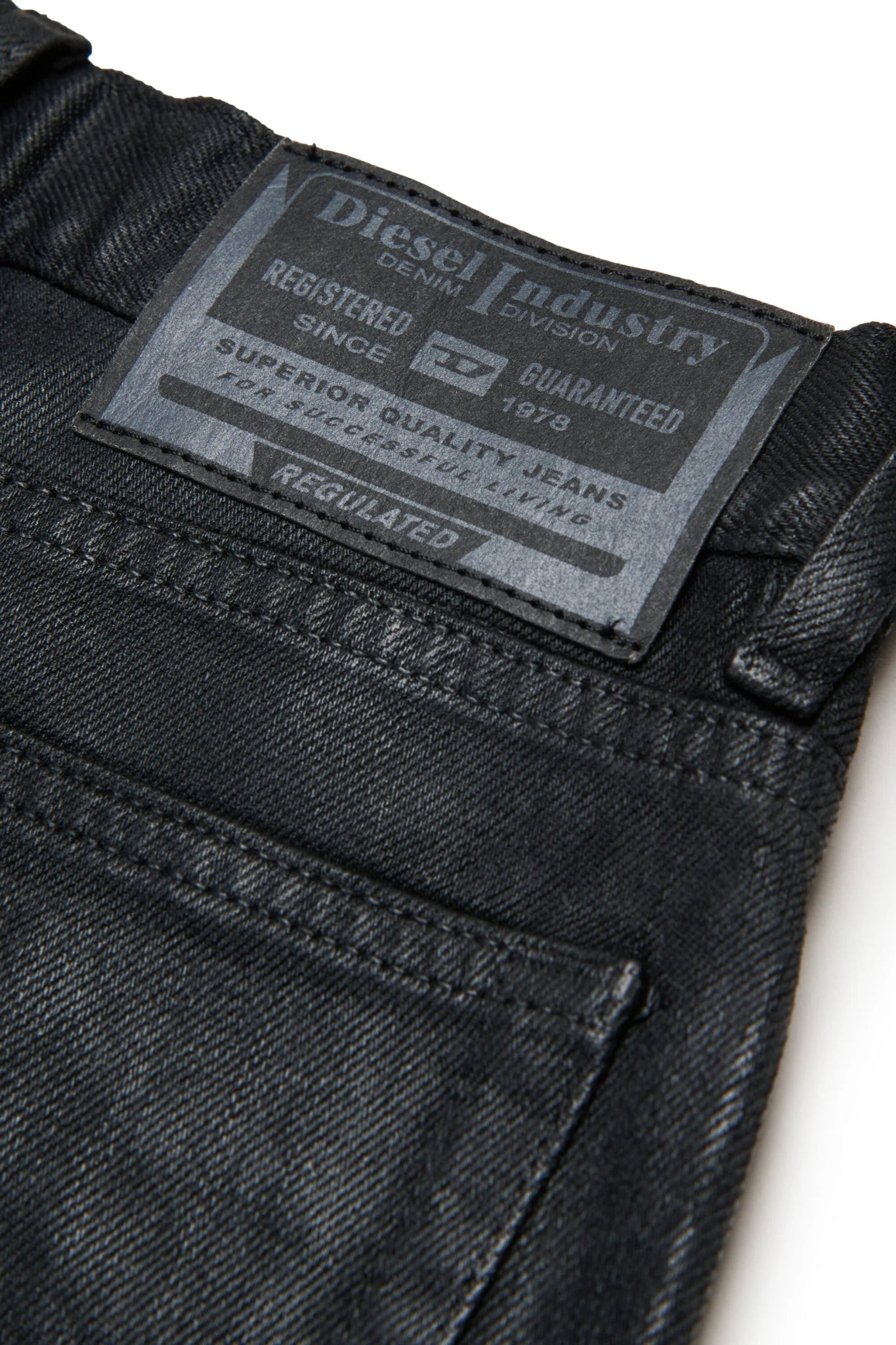 SHORTS IN DENIM NERO DIESEL - Angel Luxury
