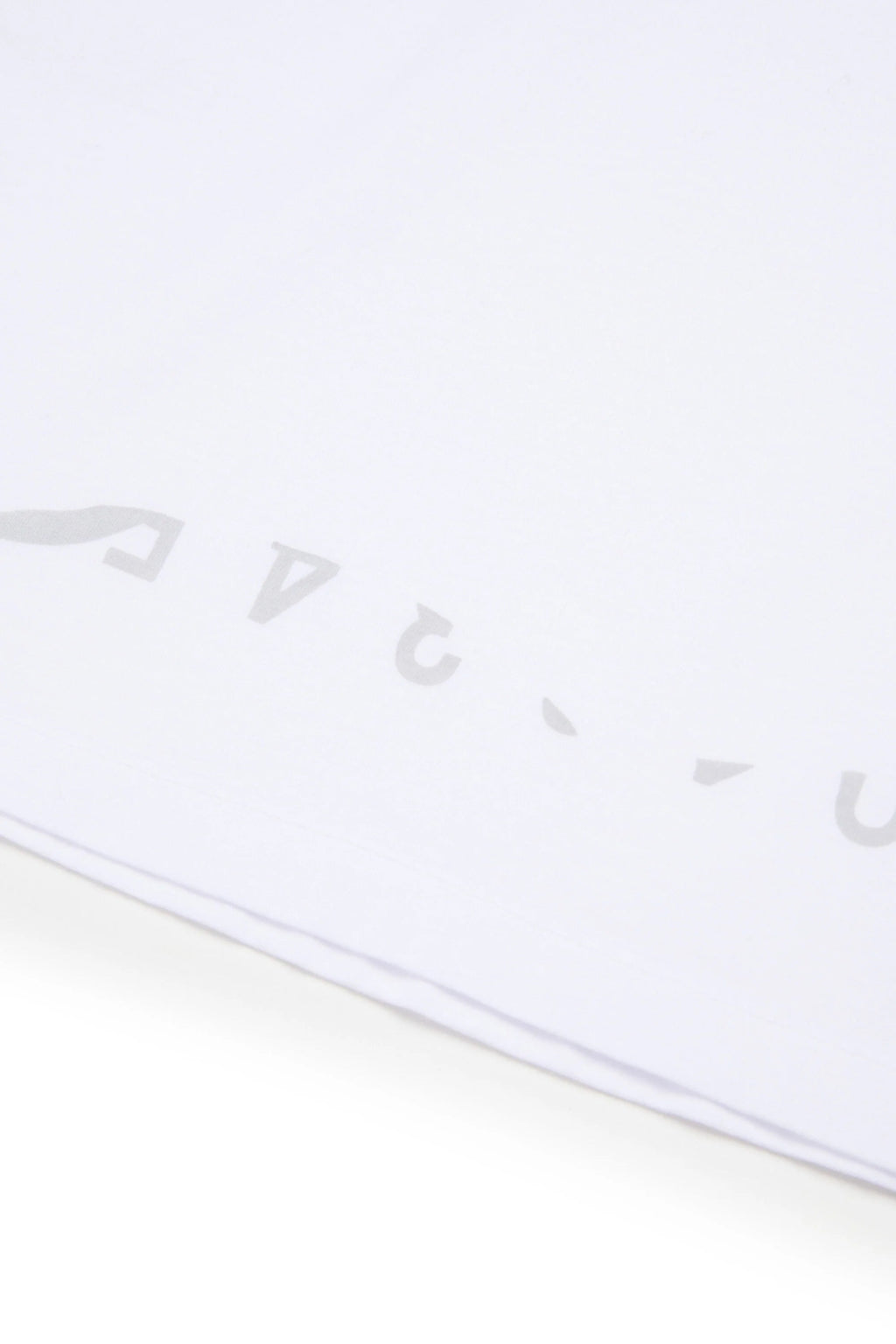 T - SHIRT CORTA BIANCA CON LOGO MAISON MARGIELA - Angel Luxury