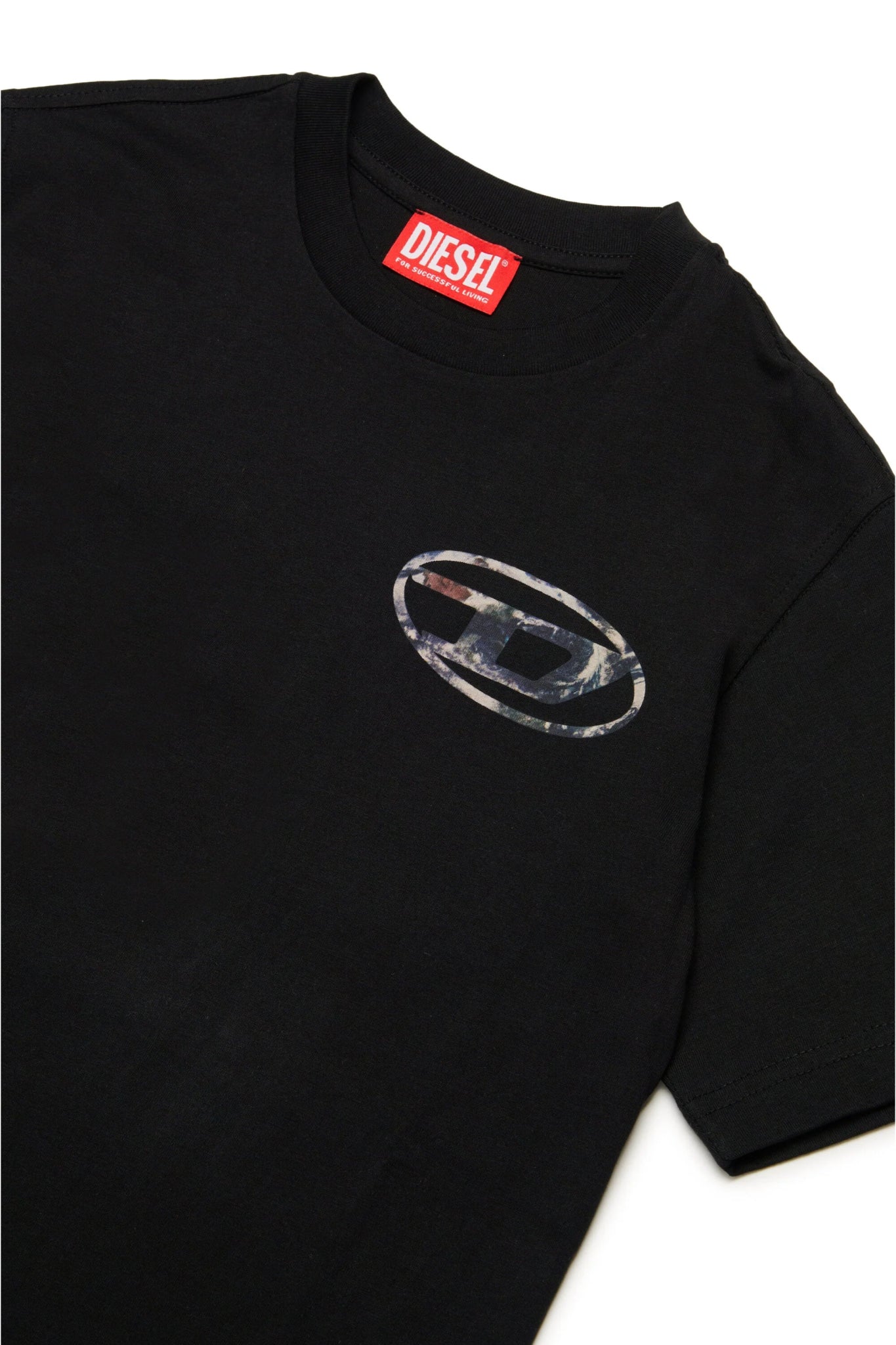 T - SHIRT DIESEL CON LOGO PLANET CAMOU - Angel Luxury