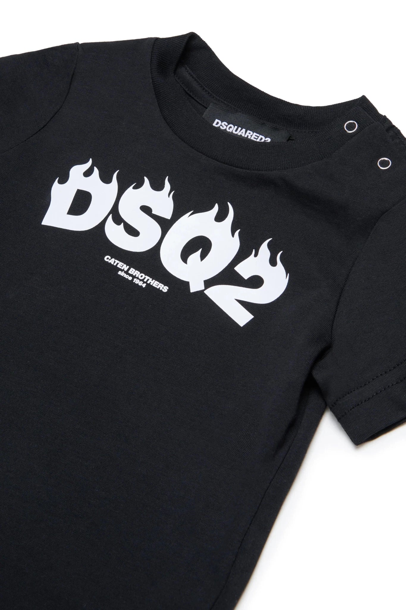 T - SHIRT NERA CON LOGO BIANCO DSQUARED2 - Angel Luxury
