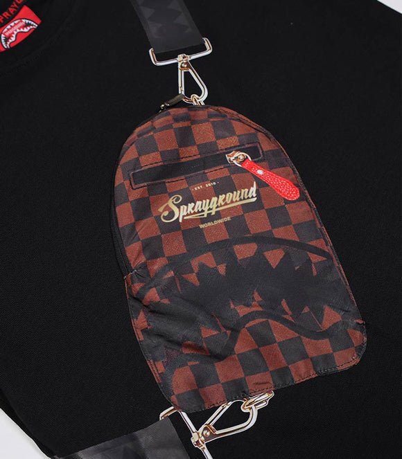 T - SHIRT NERA CON MARSUPIO SPRAYGROUND - Angel Luxury
